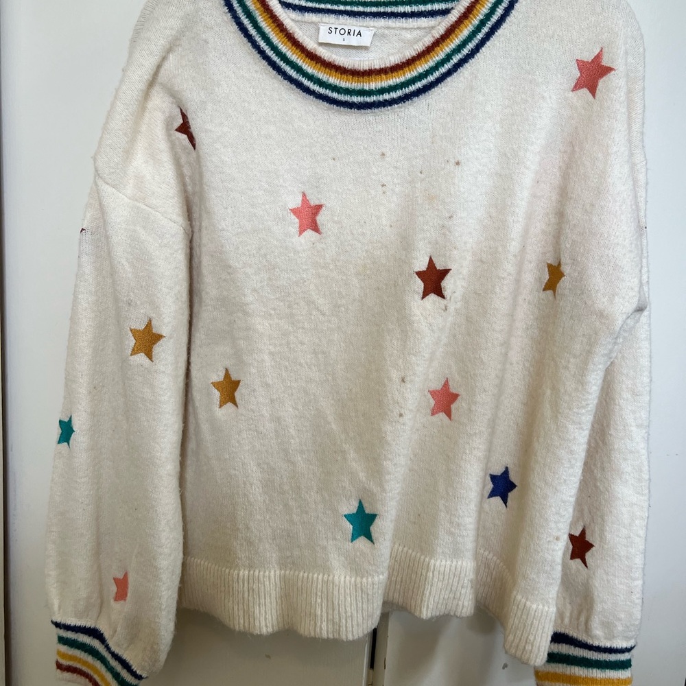 Rainbow star lightweight sweater